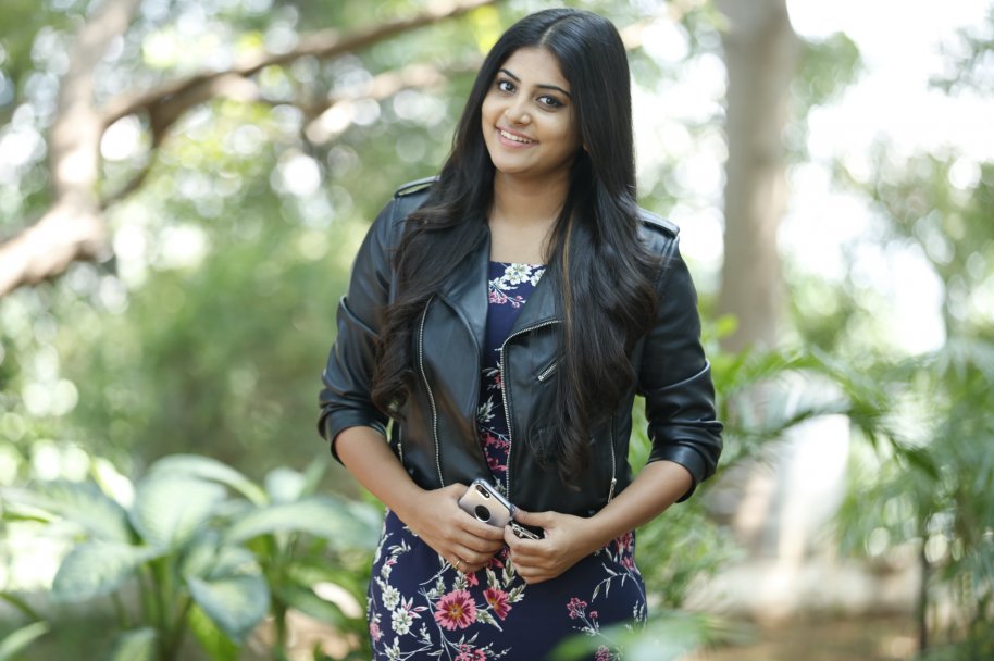 Manjima-Mohan-Interview-About-Saahasam-Swaasaga-Saagipo-Movie